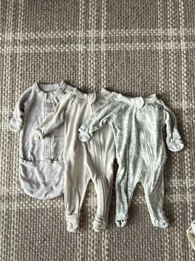 Goumi set of 3 NB sleepers Neutral Cotton Baby One-Piece- Soft Beige/Cream